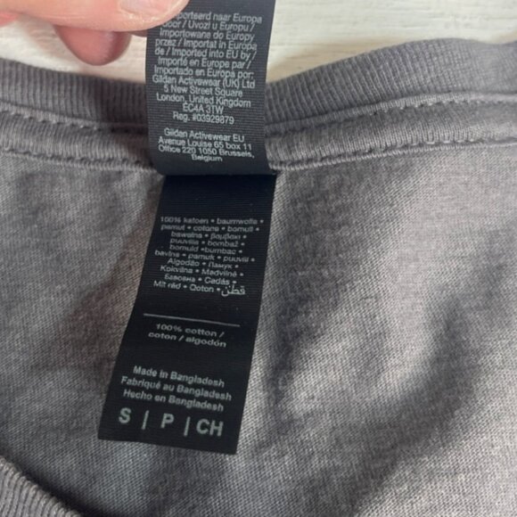 Shadow The Hedgehog Fearless Year Graphic Tshirt Mens Gray Small - Picture 7 of 8